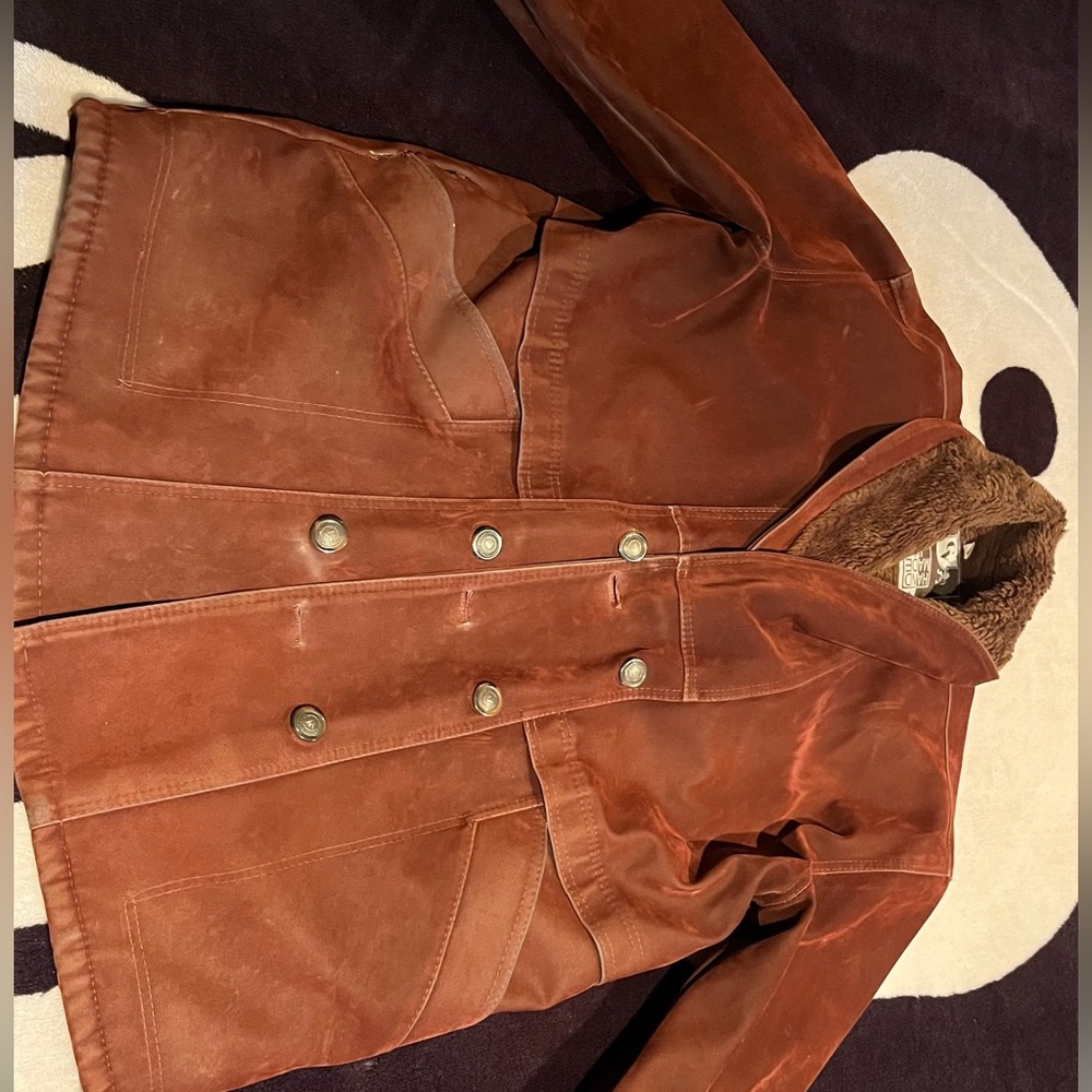 Shearling coat - Picture 2 of 7